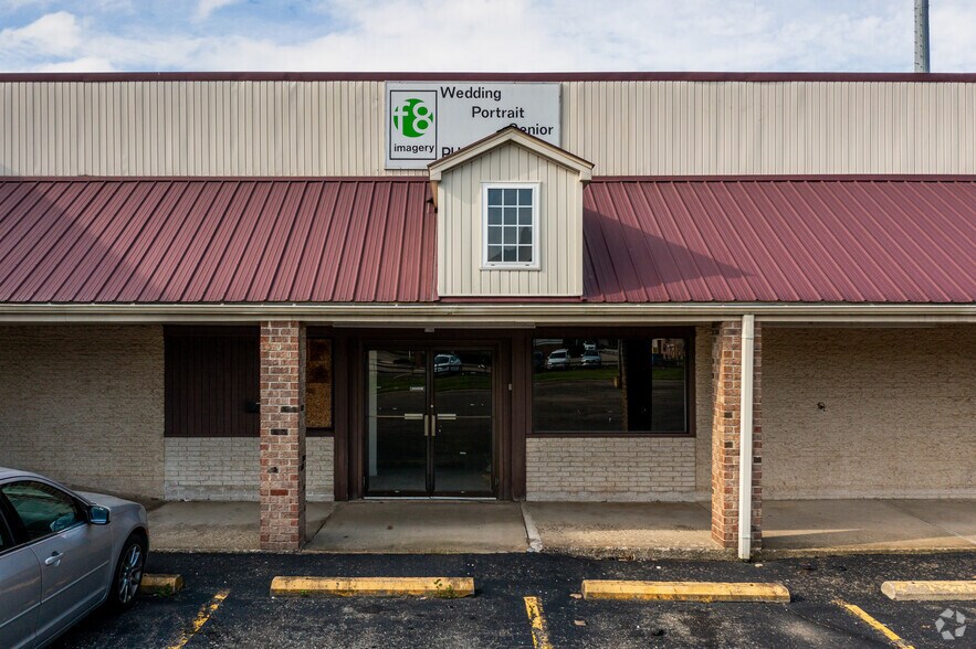 53805410 Fulton Dr NW, Canton, OH 44718 Retail For Lease