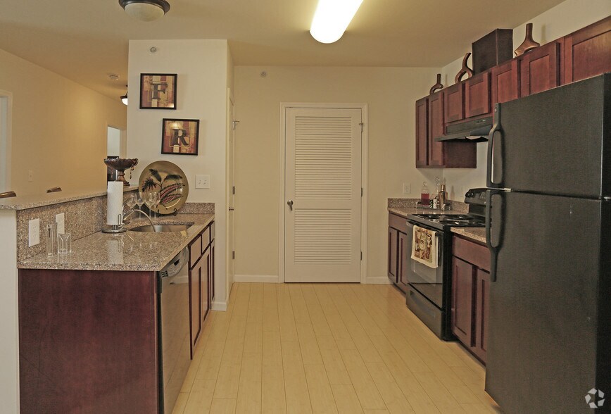 More Photos Of 2113 Ellsworth Blvd, Malta Apartments For Lease