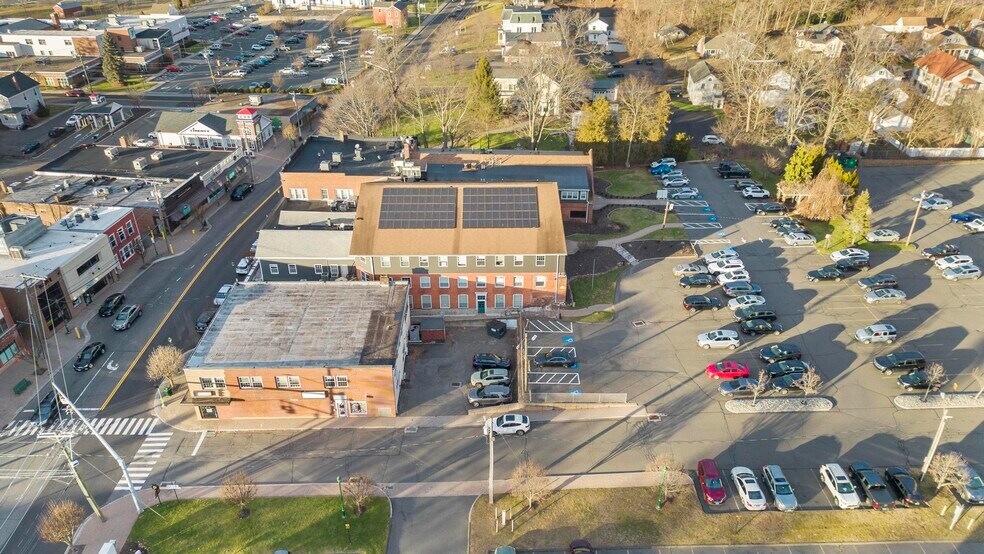 More Photos Of 51 N Main St, Southington Office For Lease