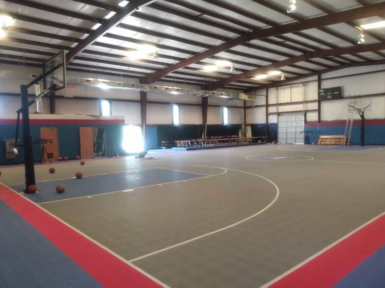 More Photos Of 816 Labarge Dr, Bessemer Religious Facility For Sale