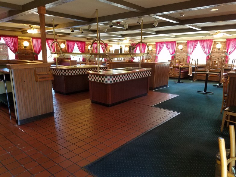More Photos Of 1730 Diamond Hill Rd, Woonsocket Restaurant For Sale