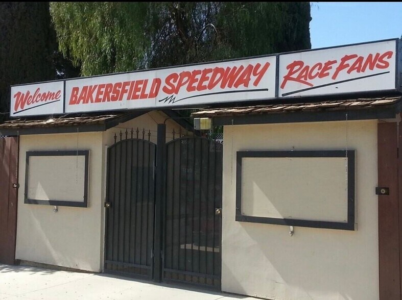 More Photos Of 5001 N Chester Ave, Bakersfield Land For Sale