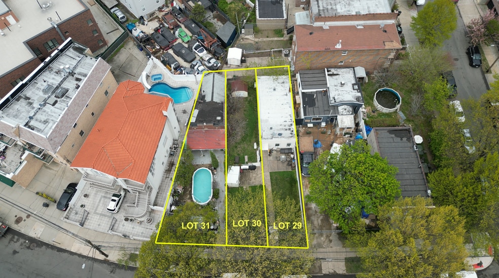More Photos Of 7011 Ditmars Blvd, East Elmhurst Land For Sale