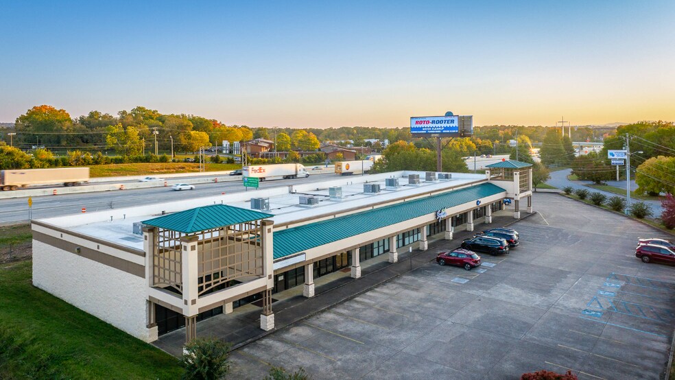 More Photos Of 7610 Hamilton Park Dr, Chattanooga Office For Sale