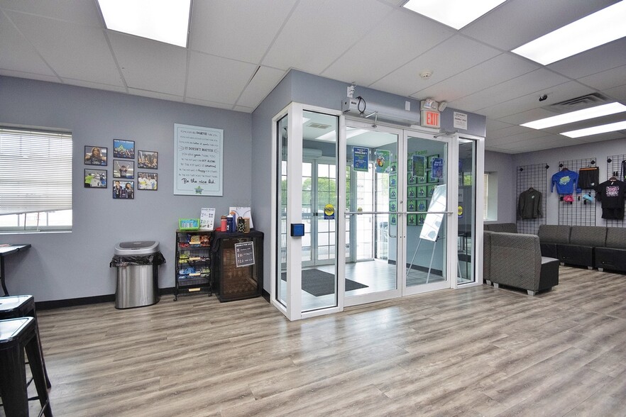 More Photos Of 1559 Route 82, Hopewell Junction Medical For Lease
