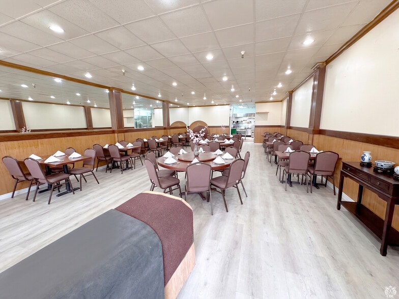 More Photos Of 6135 Geary Blvd, San Francisco Restaurant For Lease
