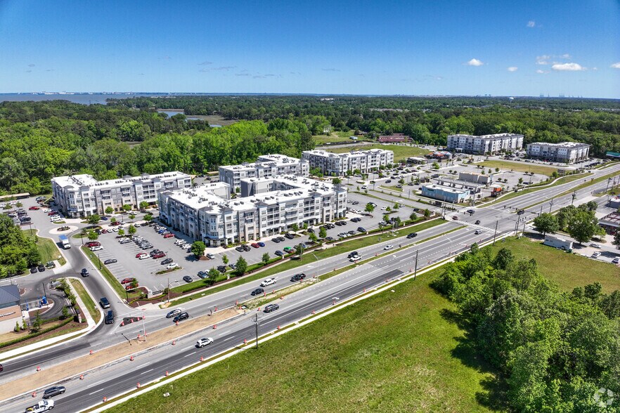 More Photos Of Bridgeport Way & Knotts Point Lane, Suffolk Unknown For Lease