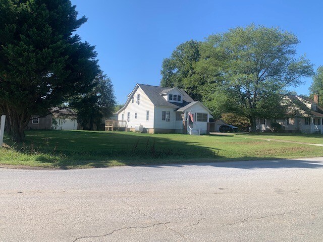 More Photos Of 11709-11811 Daisy Ln, Glenn Dale Flex For Sale
