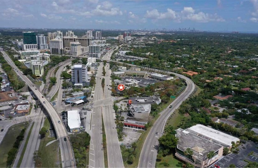 More Photos Of 9775 S Dixie Hwy, Miami Freestanding For Lease