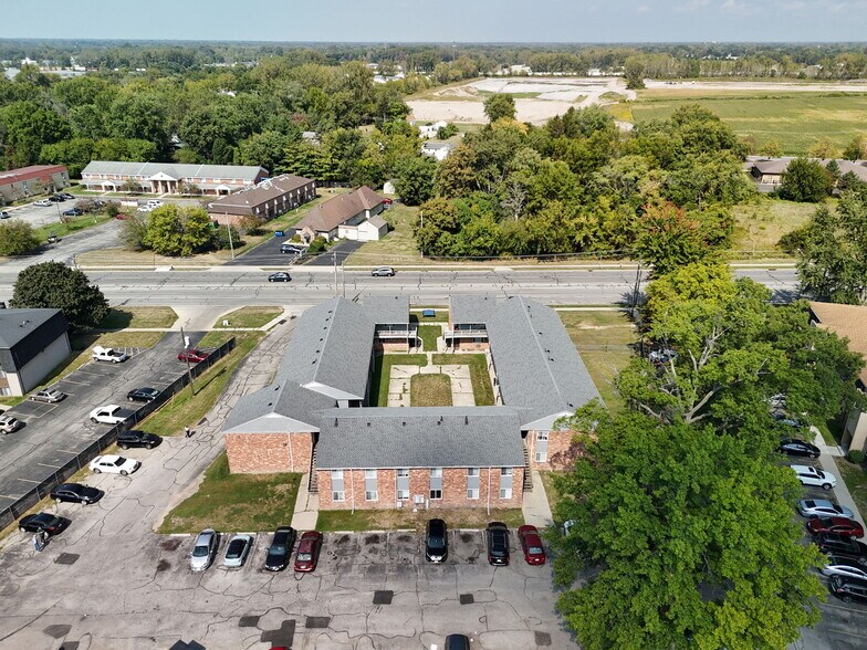 More Photos Of 3917 Airport Hwy, Toledo Apartments For Sale