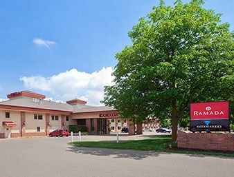 Primary Photo Of 3325 Davenport Ave, Saginaw Hotel For Sale