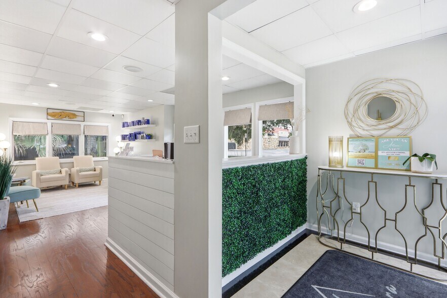 More Photos Of 11550 Abercorn St, Savannah Medical For Sale