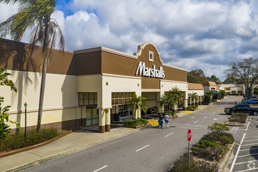 Primary Photo Of 8411-8419 N Dale Mabry Hwy, Tampa Unknown For Lease