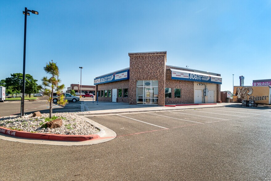 More Photos Of 1140 Kermit St, Plainview Restaurant For Sale