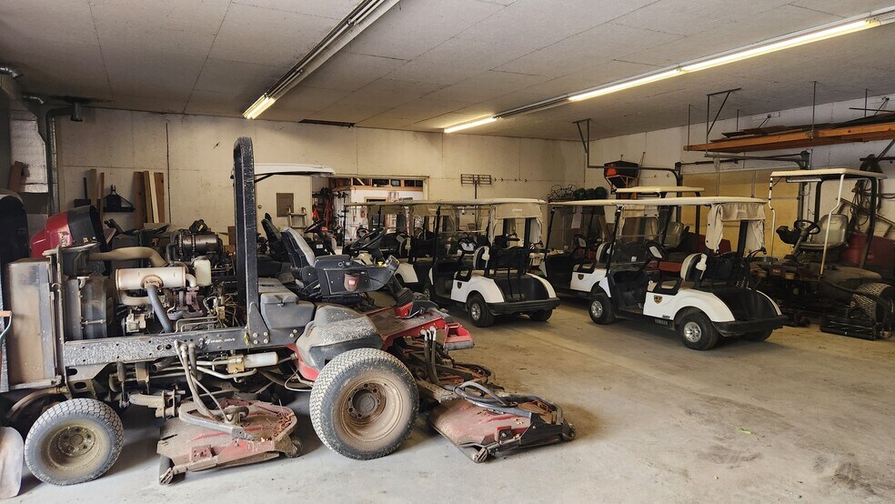 More Photos Of 2230 Fireline Rd, Palmerton Restaurant For Sale