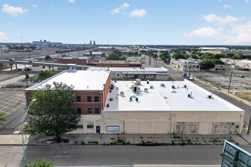 More Photos Of 117 Fillmore St, Amarillo Industrial For Sale