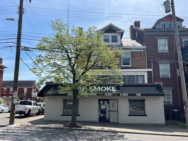 Primary Photo Of 261 W Mcmillan St, Cincinnati Storefront Retail Residential For Lease