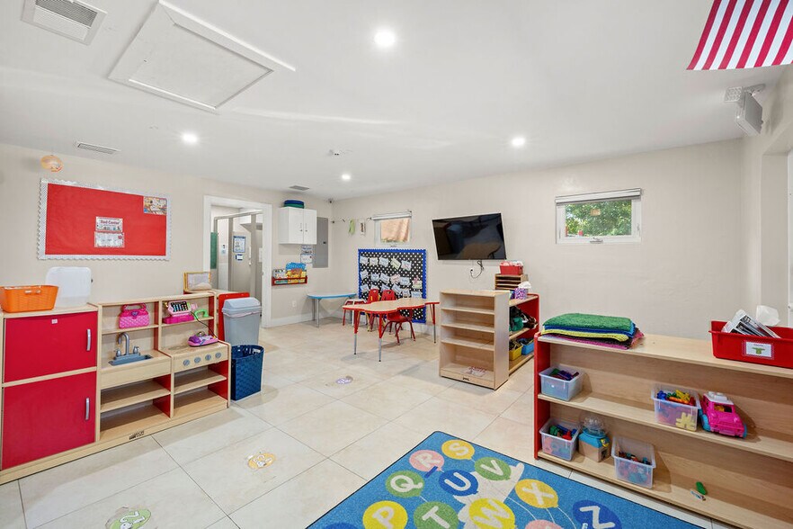 More Photos Of 6708 Gaddy St, Fort Pierce Daycare Center For Sale