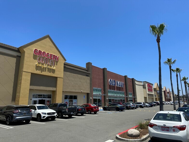 More Photos Of 3410-3446 Highland Ave, National City Unknown For Lease