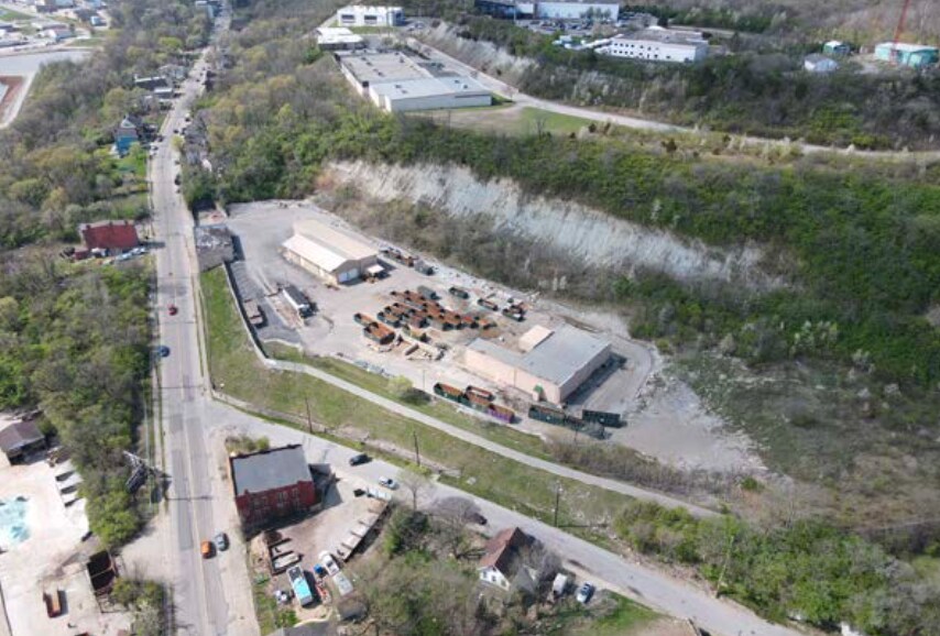 More Photos Of 1951 State Ave, Cincinnati Warehouse For Sale