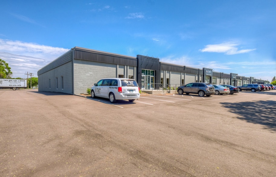 More Photos Of 5250-5280 W 74th St, Edina Light Distribution For Lease