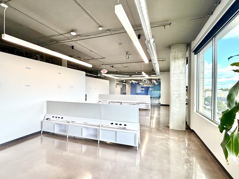 More Photos Of 1004-1028 E Washington Ave, Madison Apartments For Lease
