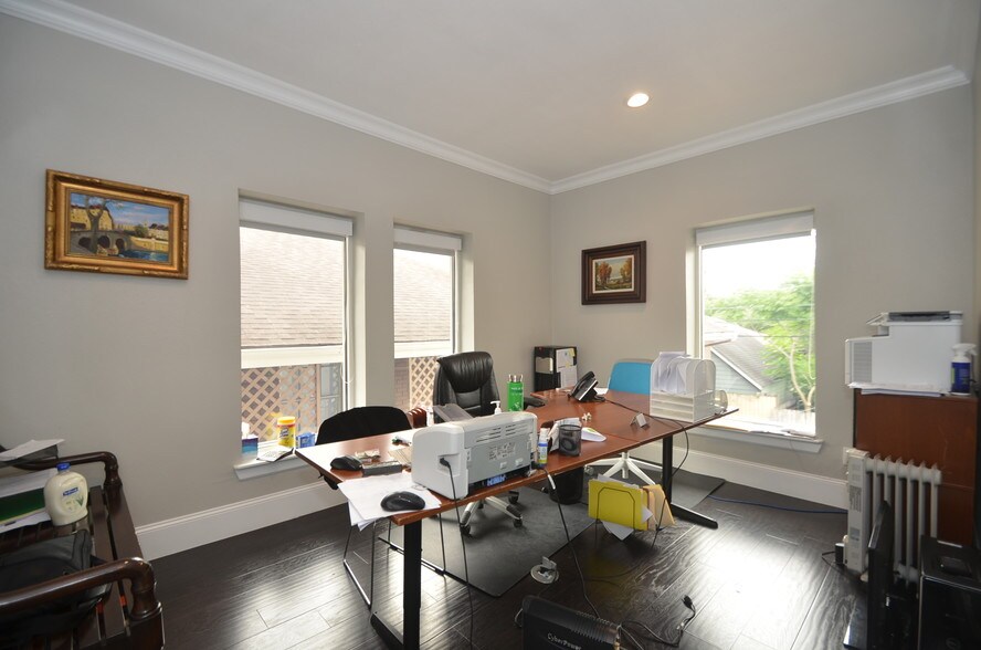More Photos Of 1644 W Alabama St, Houston Loft Creative Space For Lease
