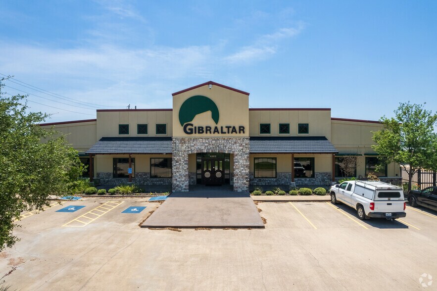 4303 W Innovation Loop