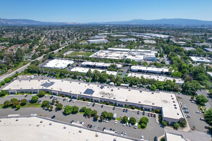 More Photos Of 2526 Qume Dr, San Jose Light Distribution For Sale