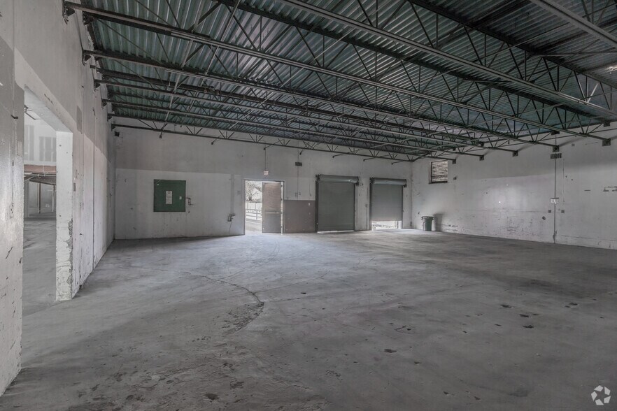 Photo of 1st Floor Ste Clear Lake