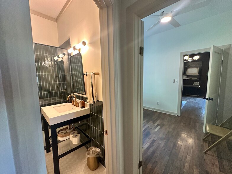 More Photos Of 6700 Shady grove Rd, Cumming Office Residential For Sale