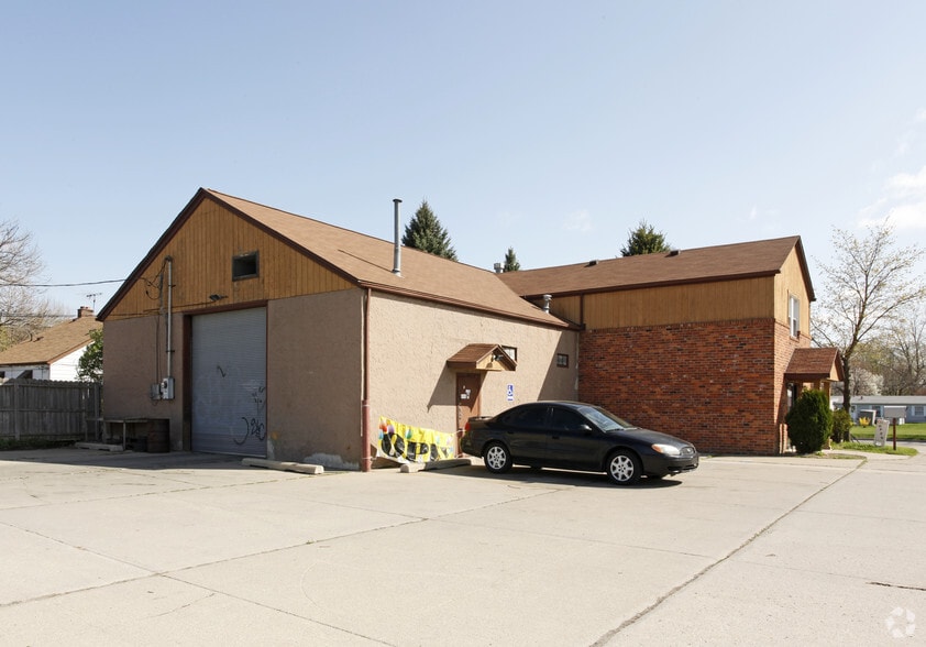More Photos Of 36050 Goddard Rd, Romulus Auto Repair For Sale