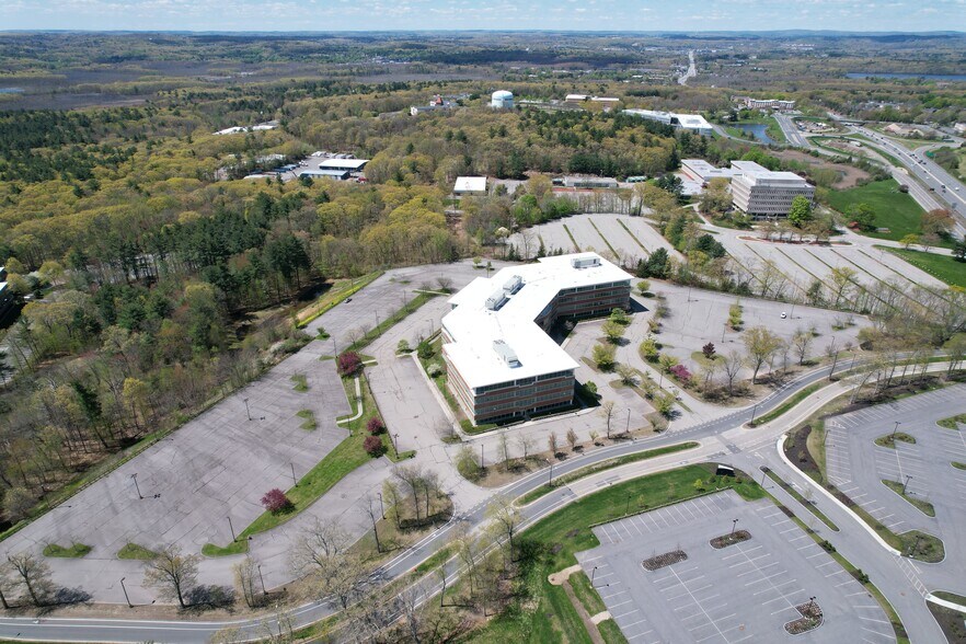 More Photos Of 900 W Park Dr, Westborough Office For Lease