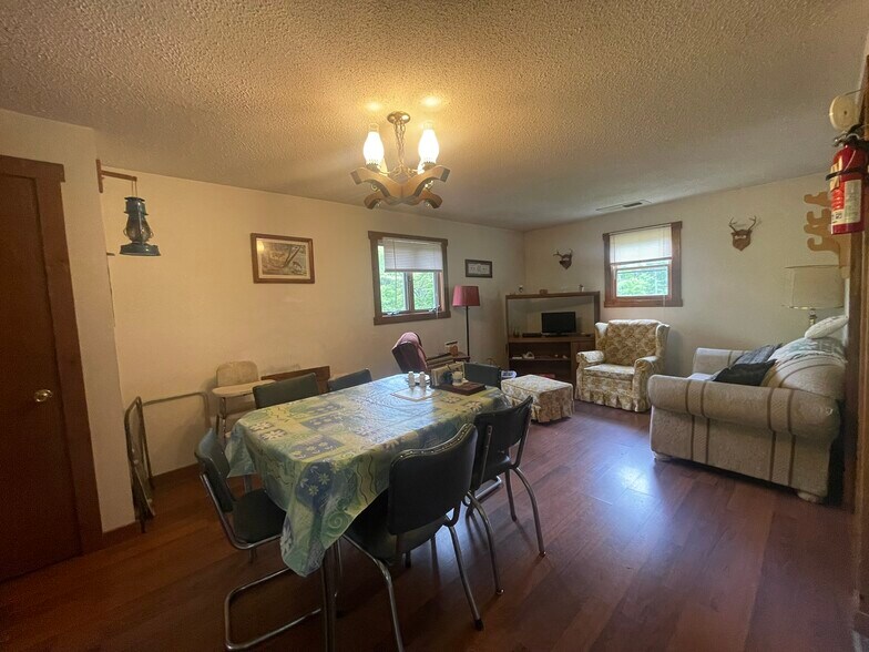 More Photos Of 853 Fairview Rd, Howard Apartments For Sale