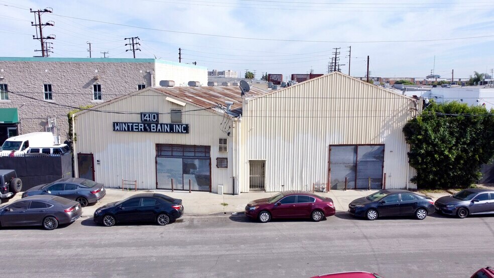 More Photos Of 1410-1412 Elwood St, Los Angeles Warehouse For Sale