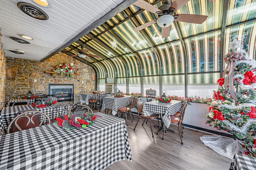 More Photos Of 116 S Walnut St, Ligonier Township Specialty For Sale