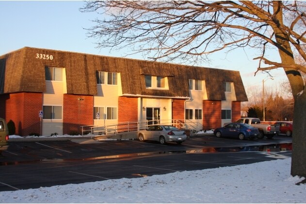 More Photos Of 33300 Warren Rd, Westland Office For Sale