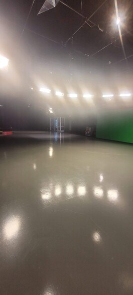 More Photos Of 116 County Line Rd W, Westerville Loft Creative Space For Lease