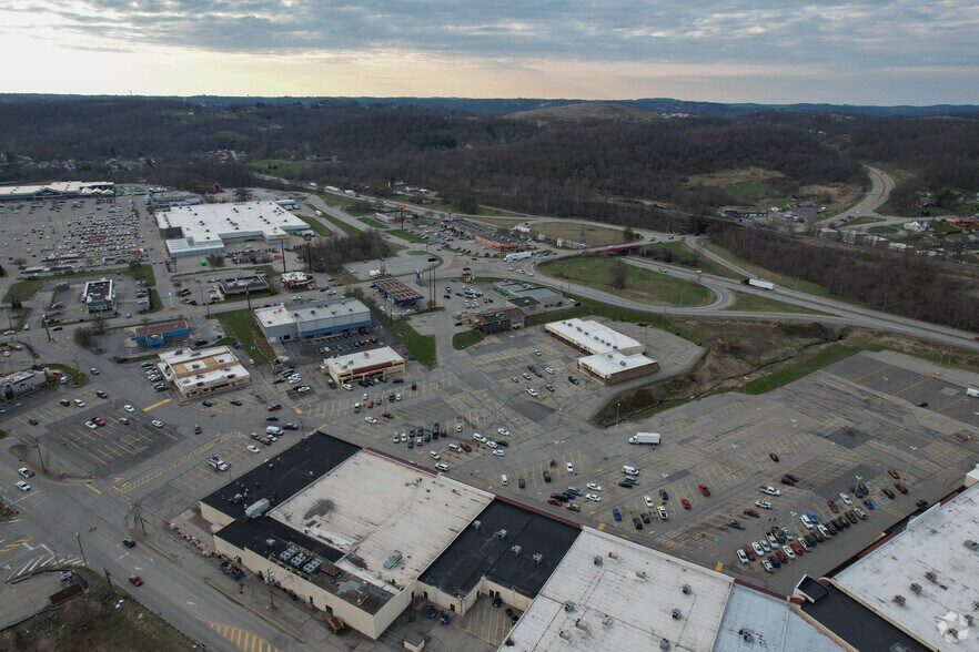 More Photos Of Rostraver Rd @ Finley Rd, Belle Vernon Unknown For Lease