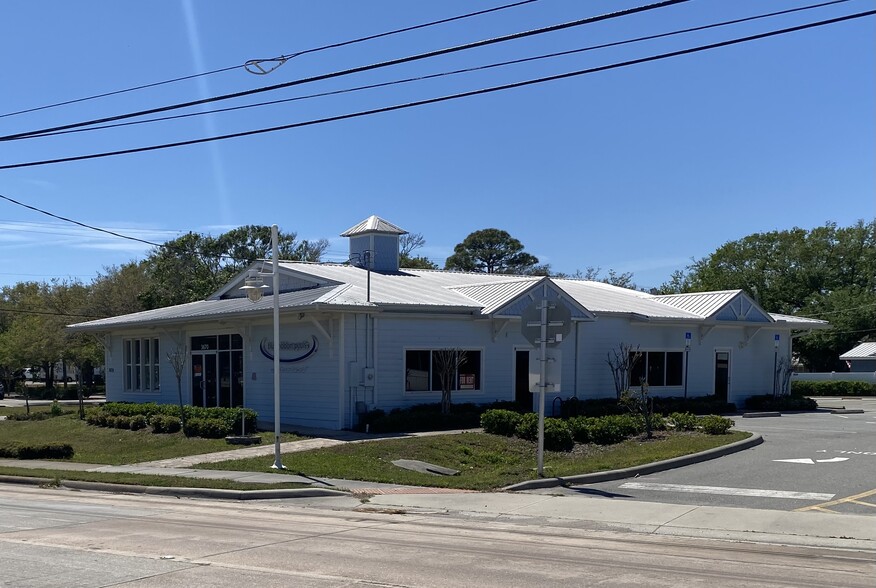 More Photos Of 3670 S Ridgewood Ave, Port Orange Freestanding For Sale