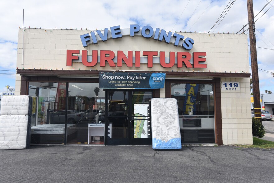 More Photos Of , Oxnard General Retail For Sale