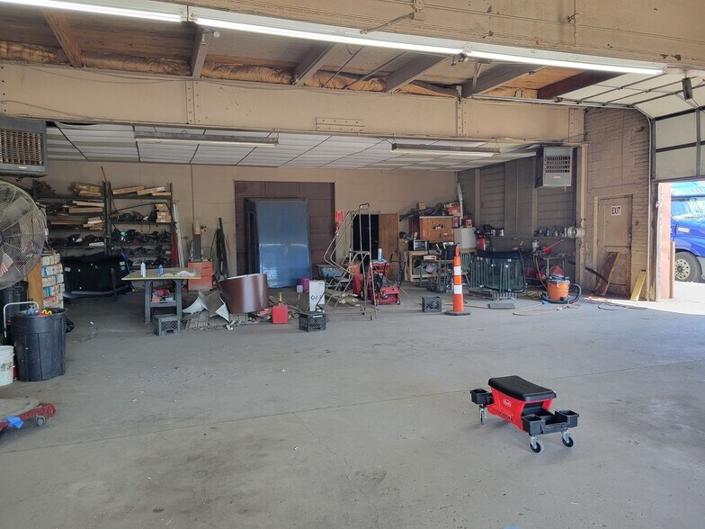 More Photos Of 5100-5110 Grand River Ave, Detroit Industrial For Sale