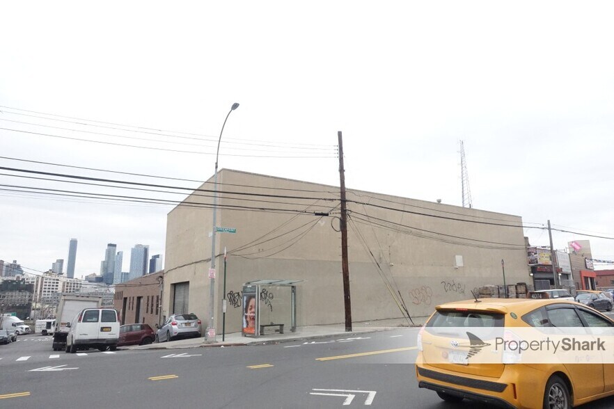 Primary Photo Of 3405 Greenpoint Ave, Long Island City Warehouse For Sale