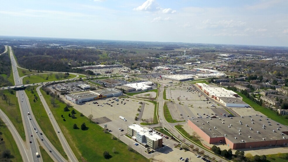 More Photos Of 555-805 Center Dr NW, Grand Rapids Unknown For Lease
