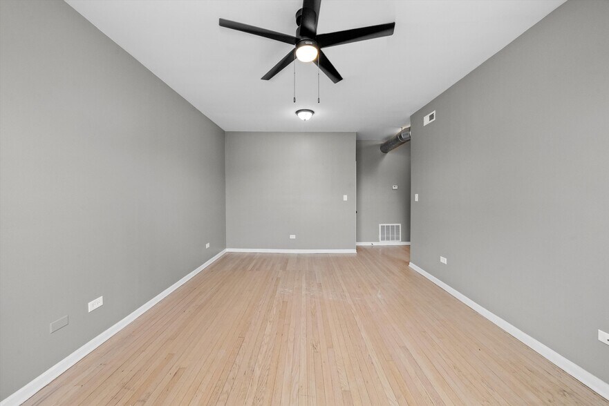 More Photos Of 7127 S Normal Blvd, Chicago Apartments For Sale