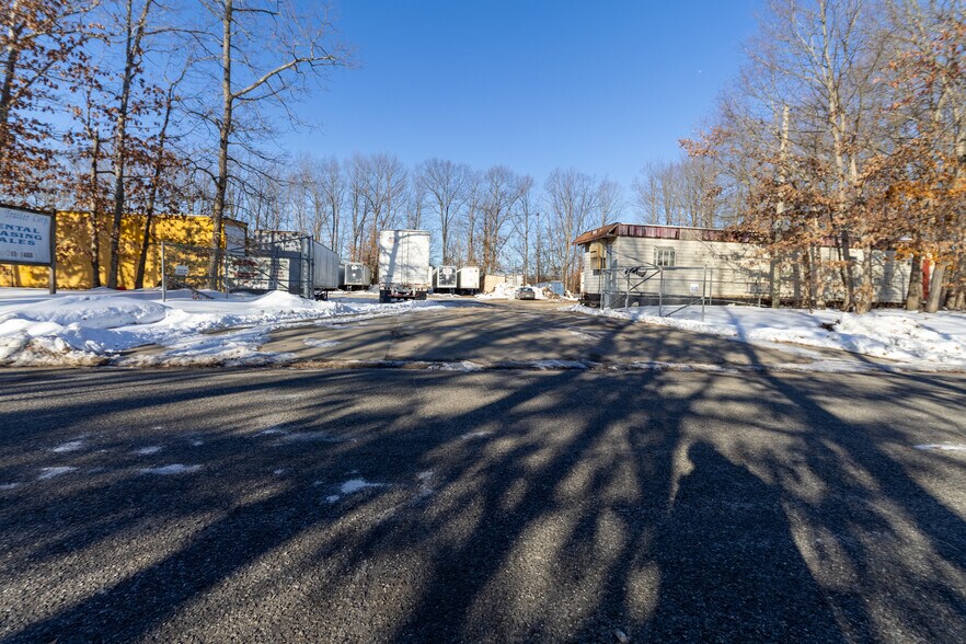 More Photos Of 500 Industrial Dr, Chesilhurst Land For Lease