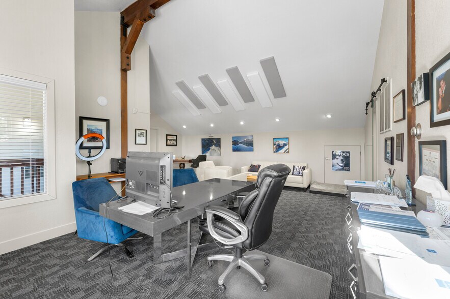 More Photos Of 625 Hwy 50, Zephyr Cove Office For Sale
