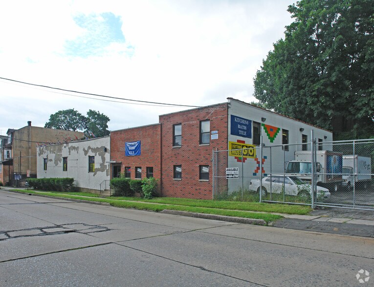 Primary Photo Of 520 E 3rd St, Mount Vernon Distribution For Lease