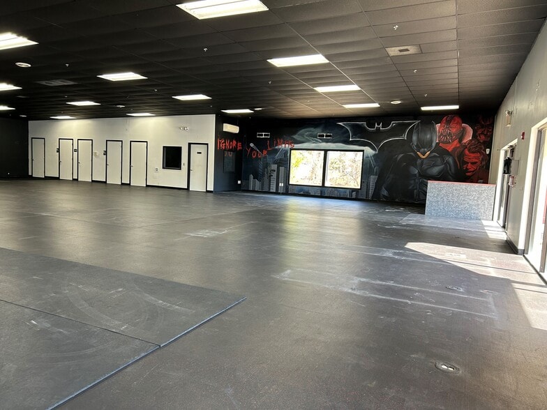 More Photos Of 1351 Route 38, Hainesport Unknown For Lease