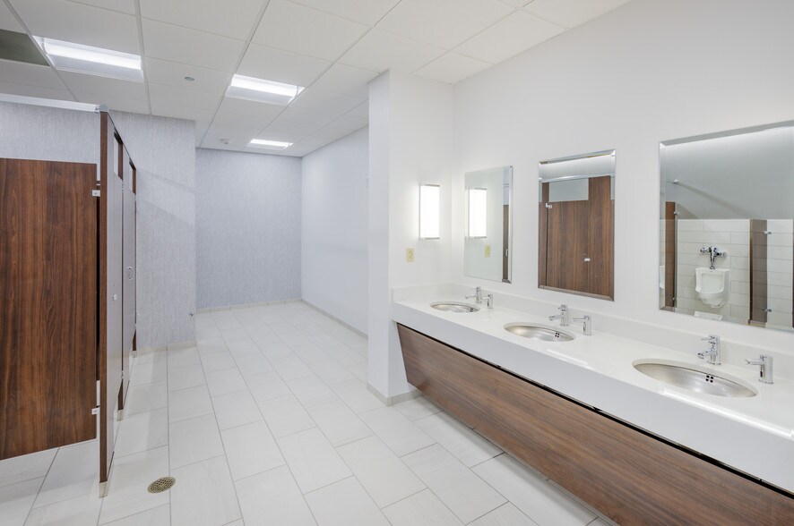 More Photos Of 801 Jones Franklin Rd, Raleigh Office For Lease